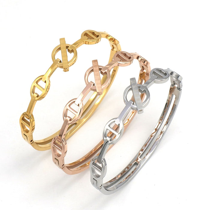 Zircon Roman Numerals Bracelet